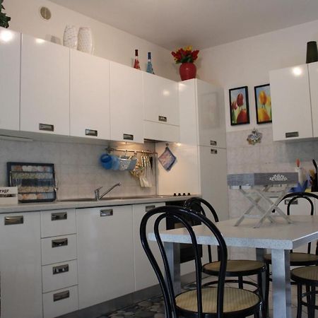 Residence Apuamare Pietrasanta Luaran gambar