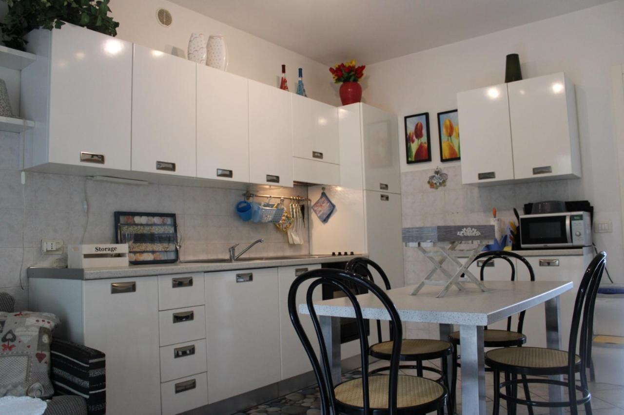 Residence Apuamare Pietrasanta Luaran gambar