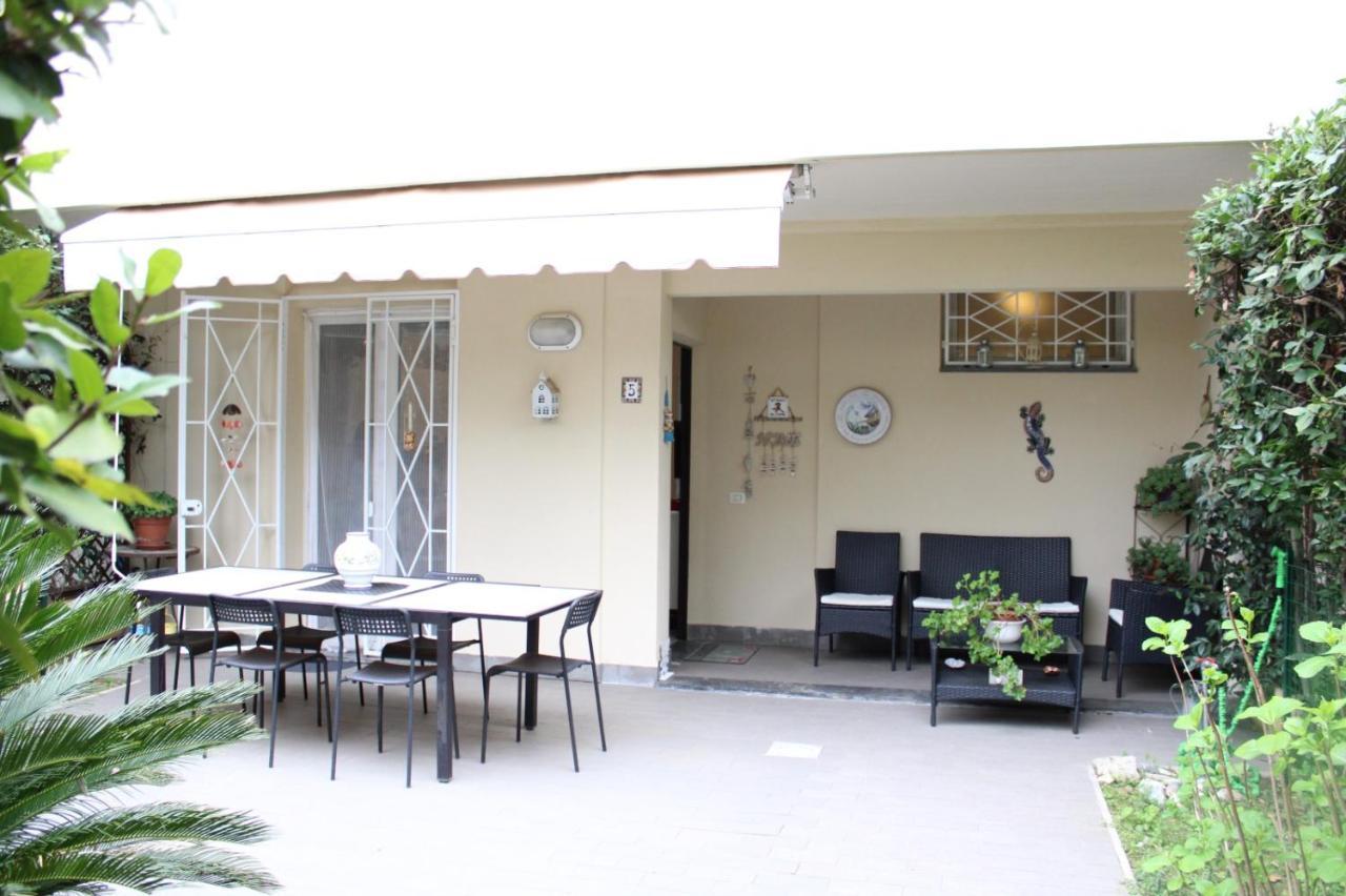 Residence Apuamare Pietrasanta Luaran gambar