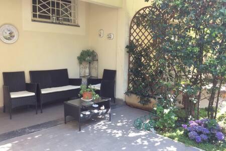 Residence Apuamare Pietrasanta Luaran gambar