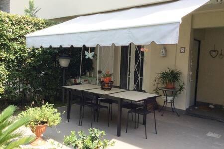 Residence Apuamare Pietrasanta Luaran gambar